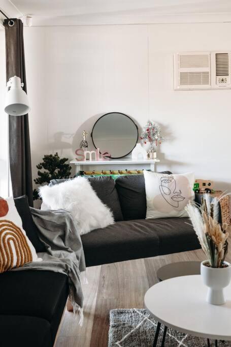 Stylish Family Bliss & Spa Heaven - The Gleam Anafi Exterior foto